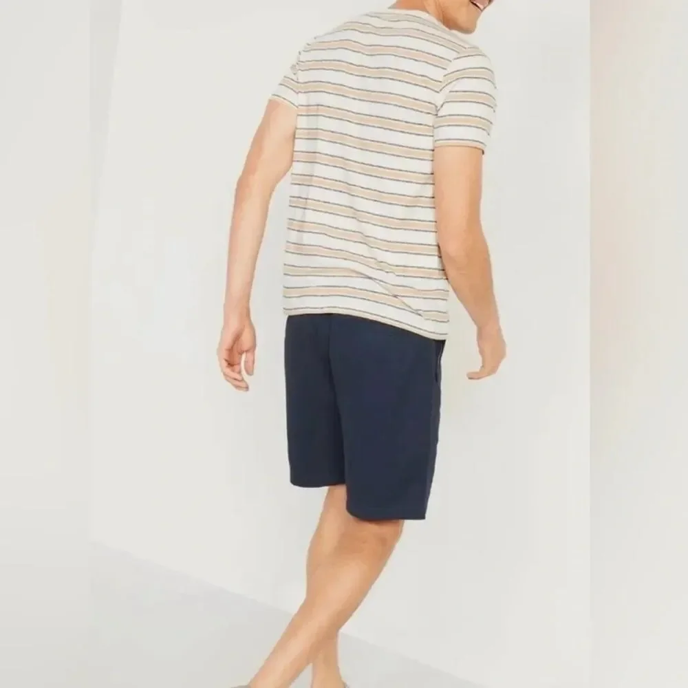 Old Navy Mens Chino Shorts Size 33 Navy Adult